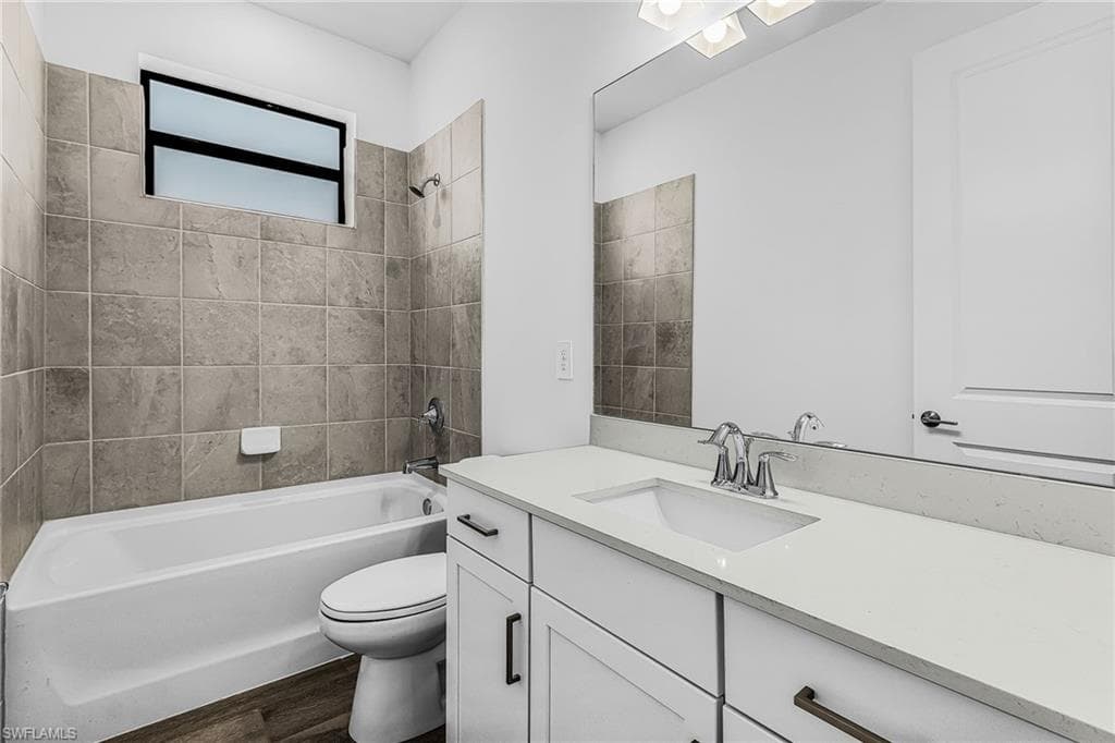 13809 Rosewater CT, FORT MYERS FL 33913-23