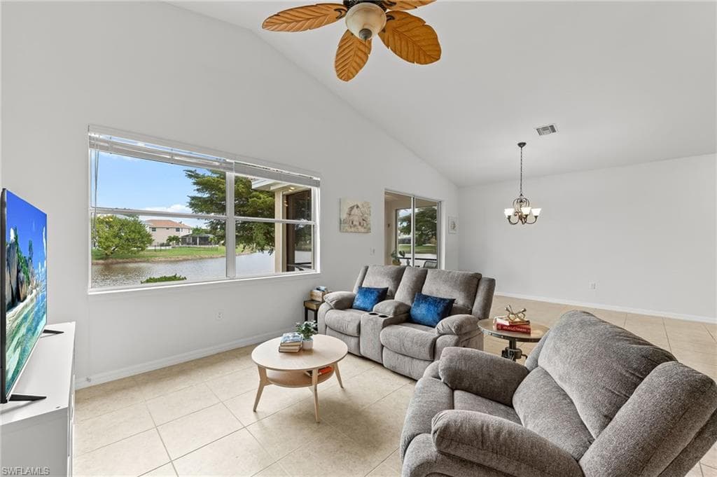 8615 Sumner AVE, FORT MYERS FL 33908-9