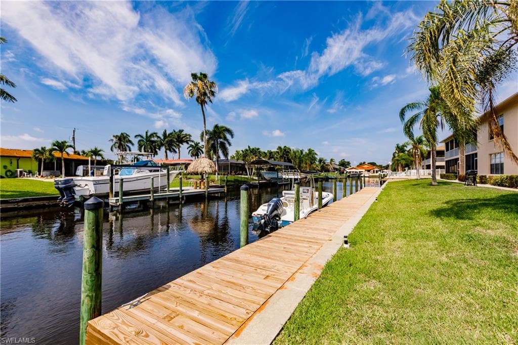 1304 Miramar ST # 204, CAPE CORAL FL 33904-26