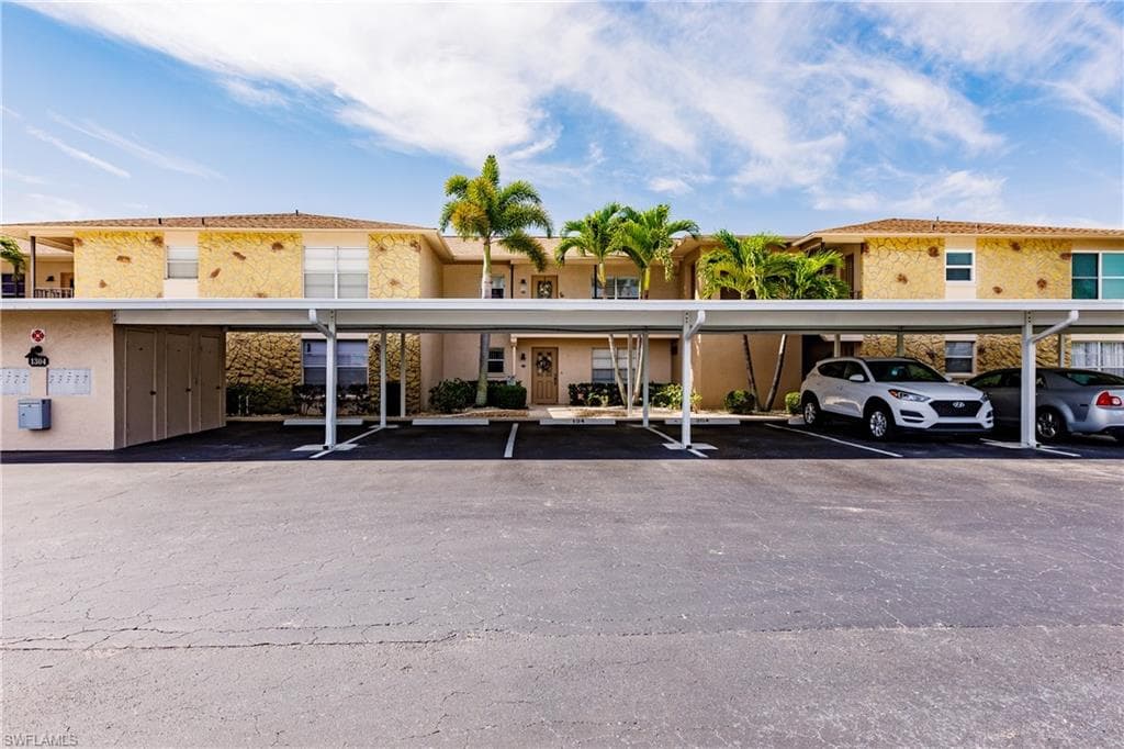1304 Miramar ST # 204, CAPE CORAL FL 33904-31
