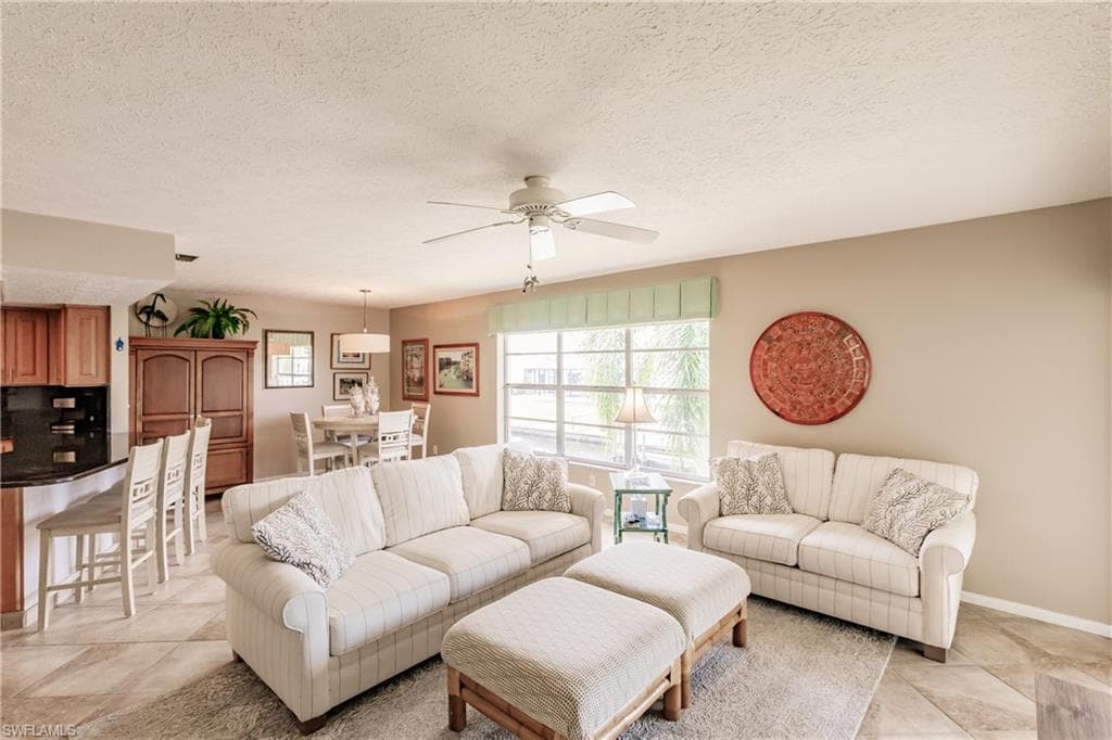 1304 Miramar ST # 204, CAPE CORAL FL 33904-10