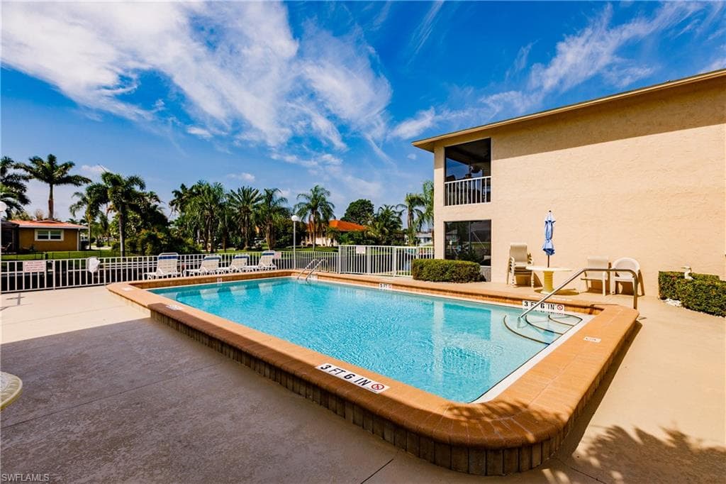 1304 Miramar ST # 204, CAPE CORAL FL 33904-27
