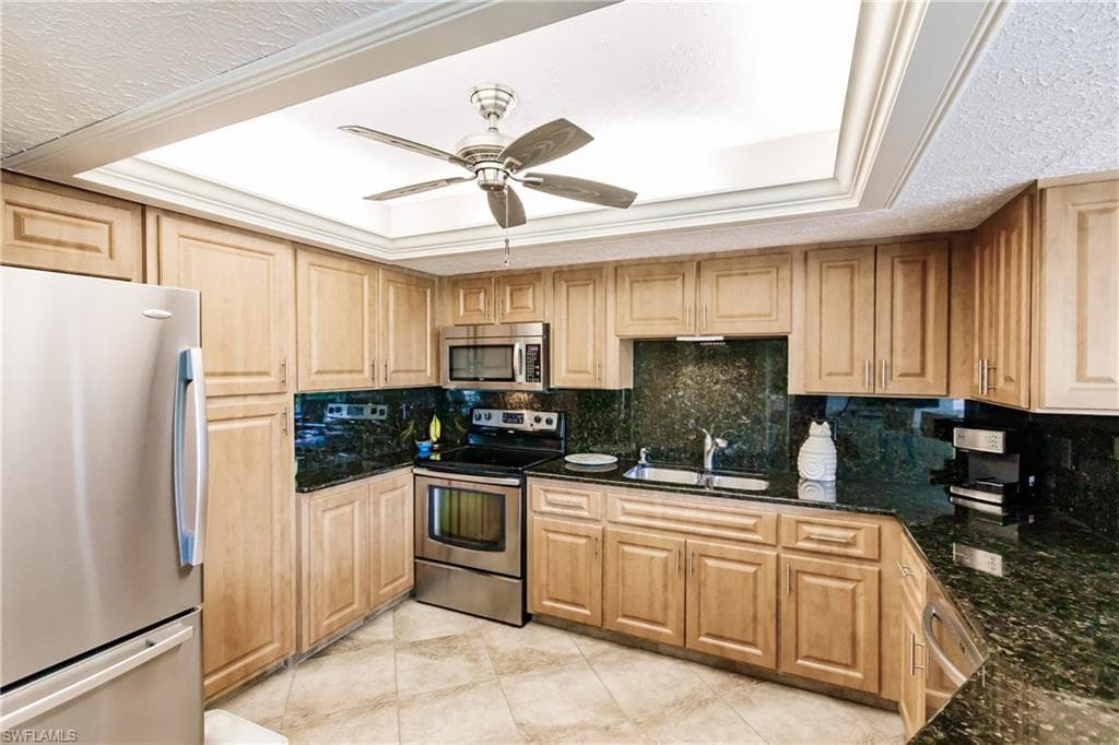 1304 Miramar ST # 204, CAPE CORAL FL 33904-3