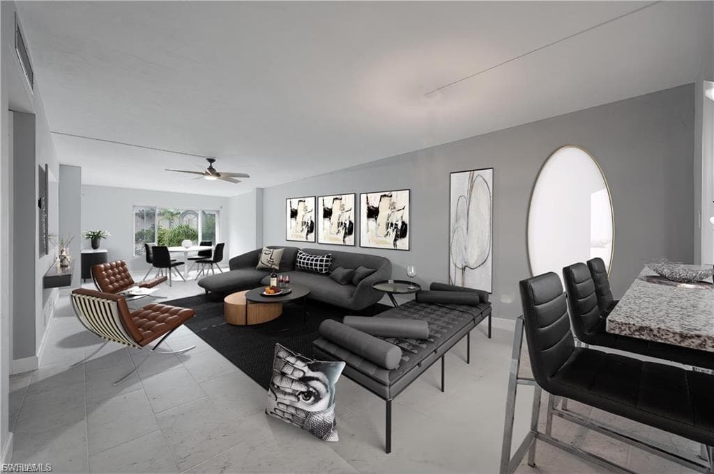 2244 Winkler AVE # 207, FORT MYERS FL 33901-2