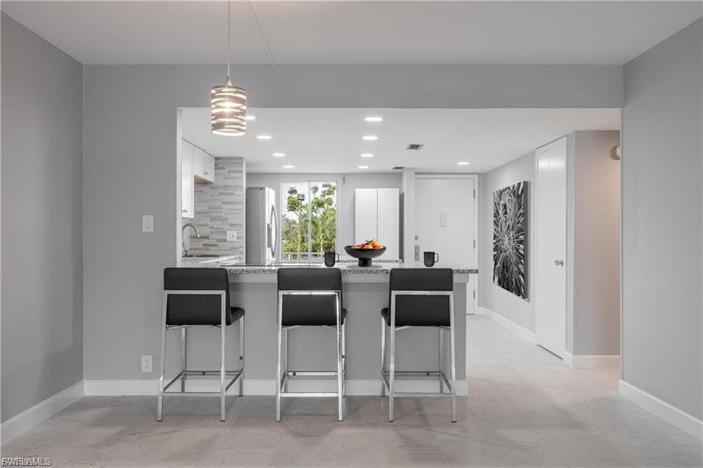 2244 Winkler AVE # 207, FORT MYERS FL 33901-7