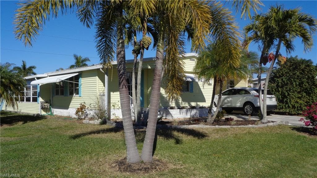 7696 Helen RD, BOKEELIA FL 33922-11