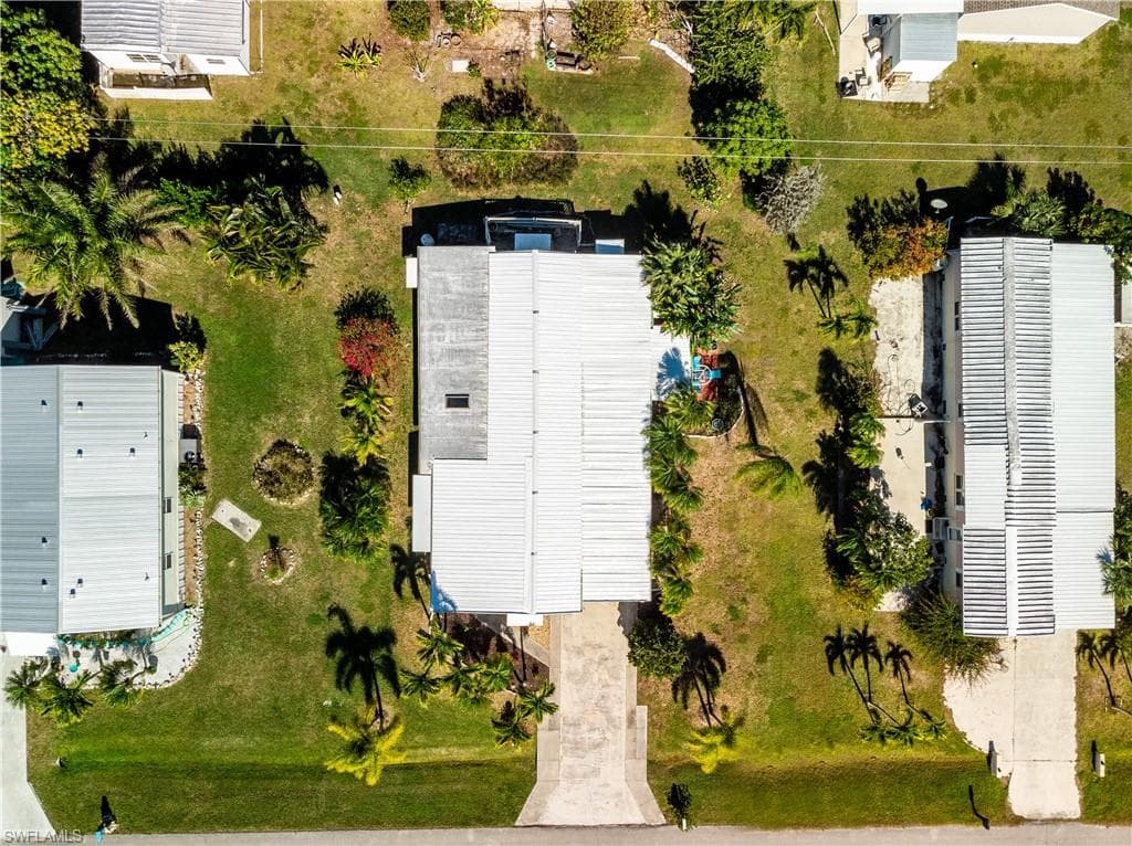 7696 Helen RD, BOKEELIA FL 33922-39