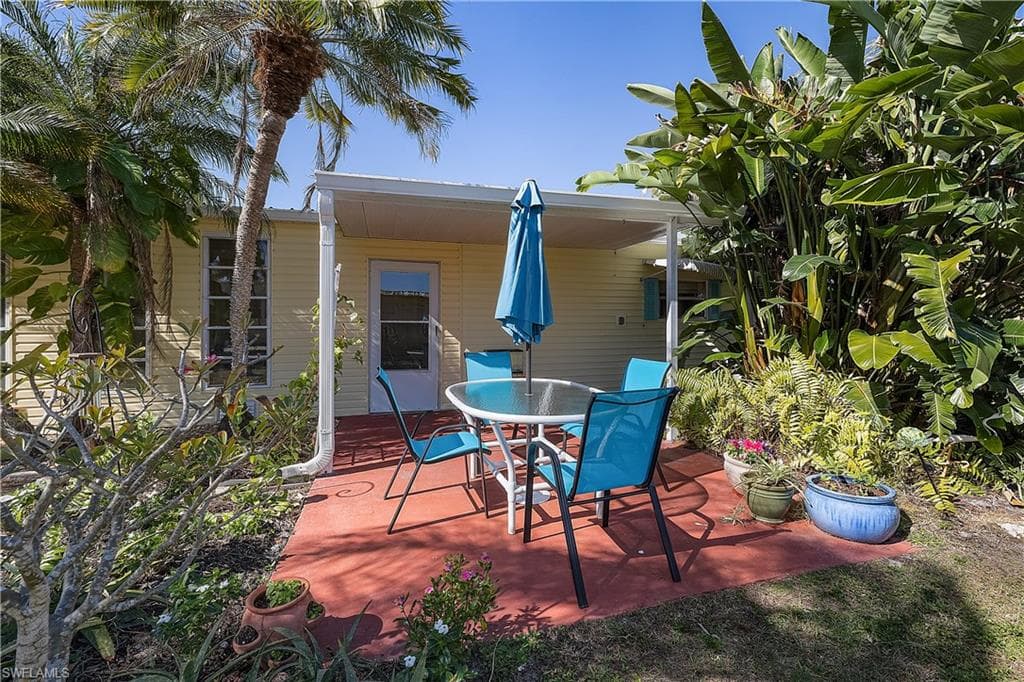 7696 Helen RD, BOKEELIA FL 33922-38