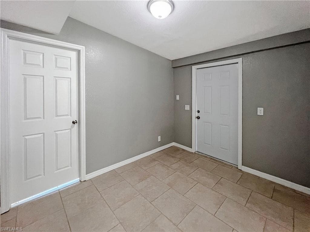 15206 Stringfellow RD # 4, BOKEELIA FL 33922-11