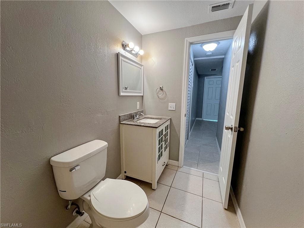 15206 Stringfellow RD # 4, BOKEELIA FL 33922-19