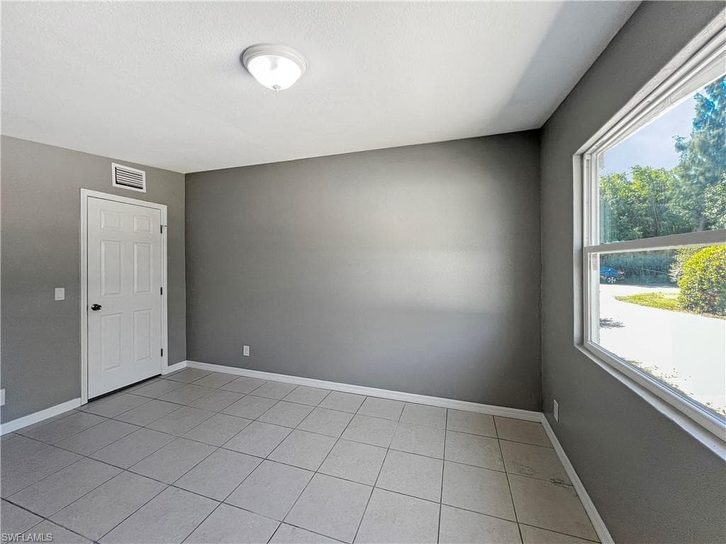 15206 Stringfellow RD # 4, BOKEELIA FL 33922-9