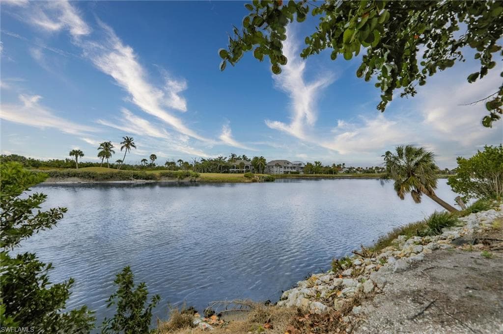 1331 Par View DR, SANIBEL FL 33957-12