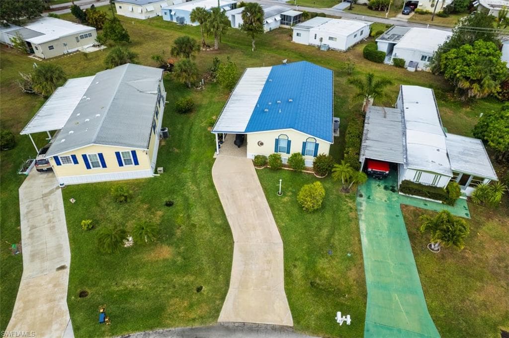 45 San Remo CIR, NAPLES FL 34112-3