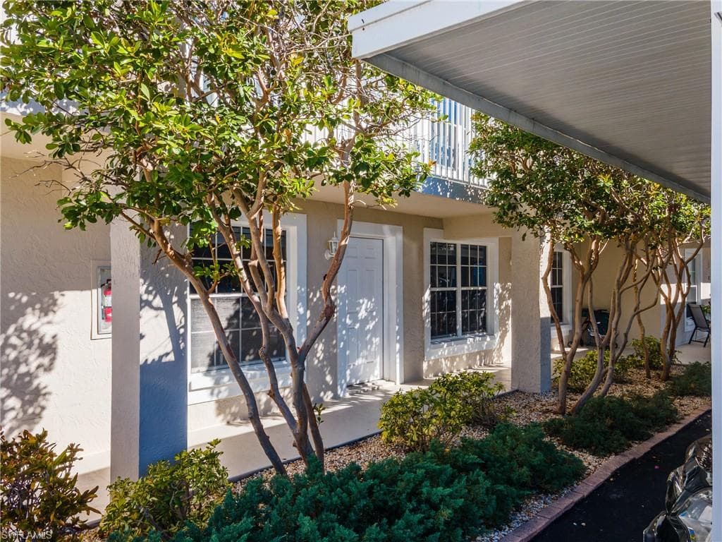 1427 SW 47th TER # 102, CAPE CORAL FL 33914-2