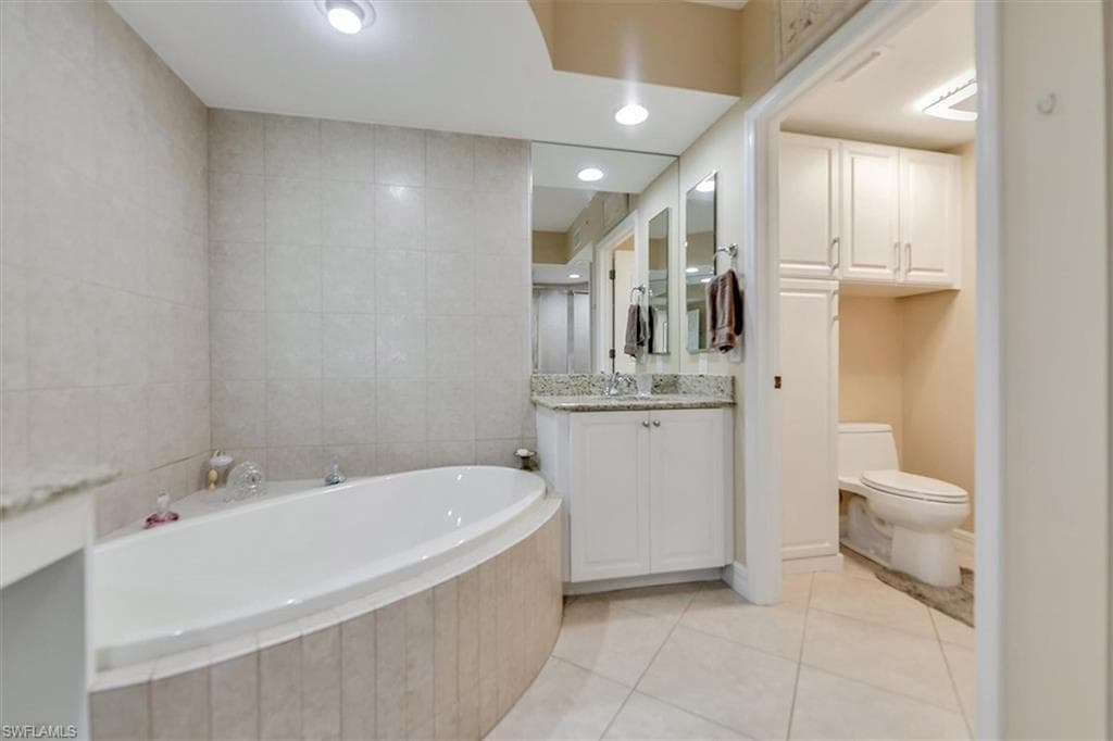 12601 Mastique Beach BLVD 1103-19