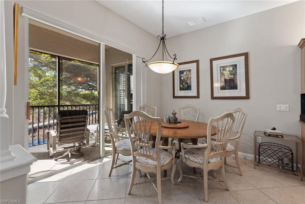 8583 Via Lungomare CIR # 201, ESTERO FL 33928-11