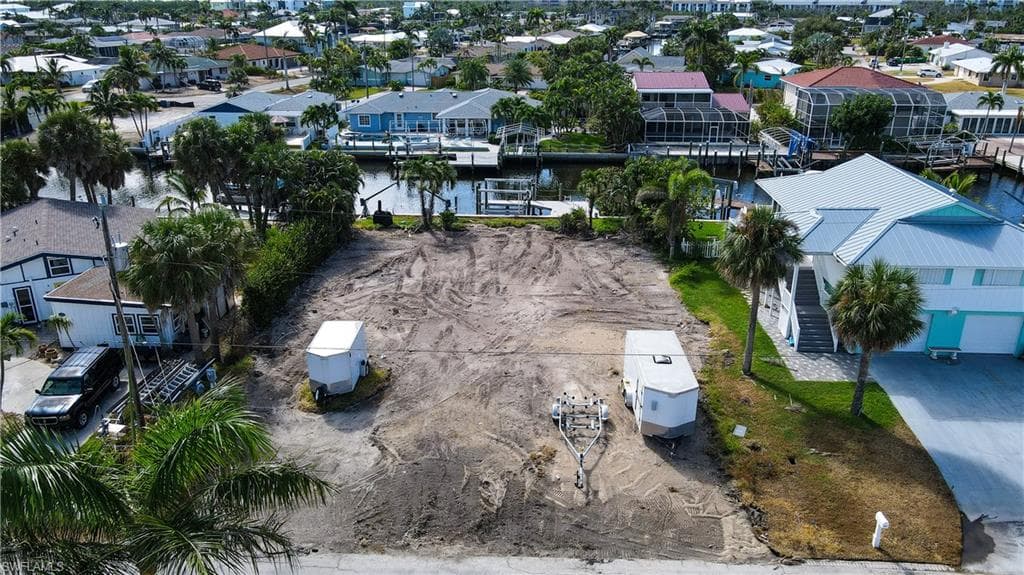 206 Ibis ST, FORT MYERS BEACH FL 33931-25