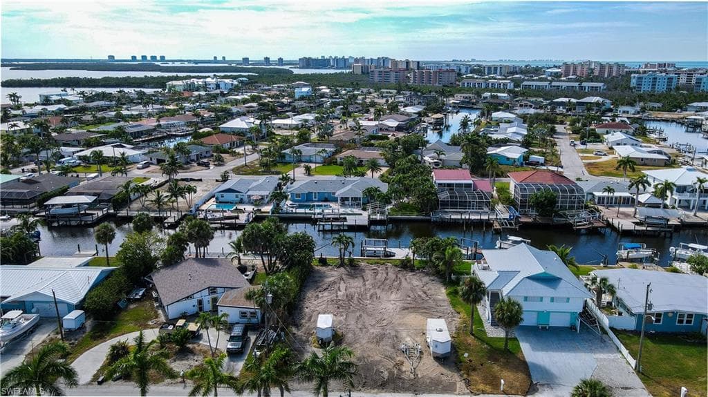 206 Ibis ST, FORT MYERS BEACH FL 33931-18