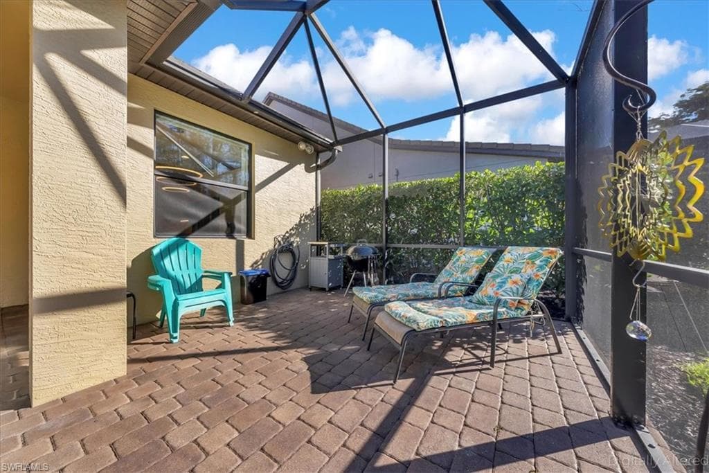 16367 HALBERRY LN, NAPLES FL 34110-26