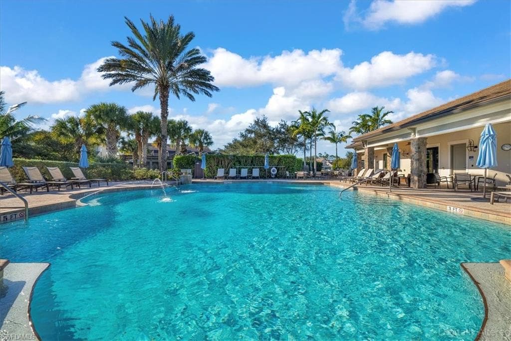 16367 HALBERRY LN, NAPLES FL 34110-44