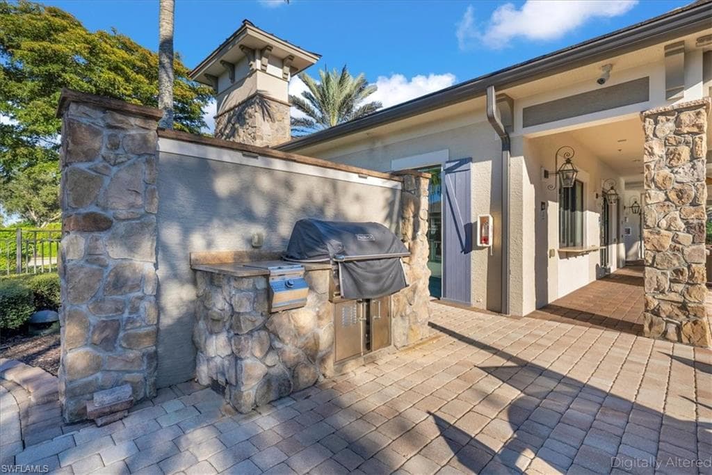 16367 HALBERRY LN, NAPLES FL 34110-47