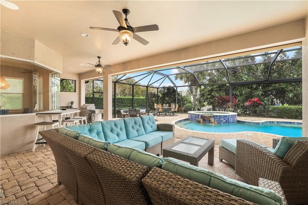 9383 Copper Rock CT, NAPLES FL 34120-22