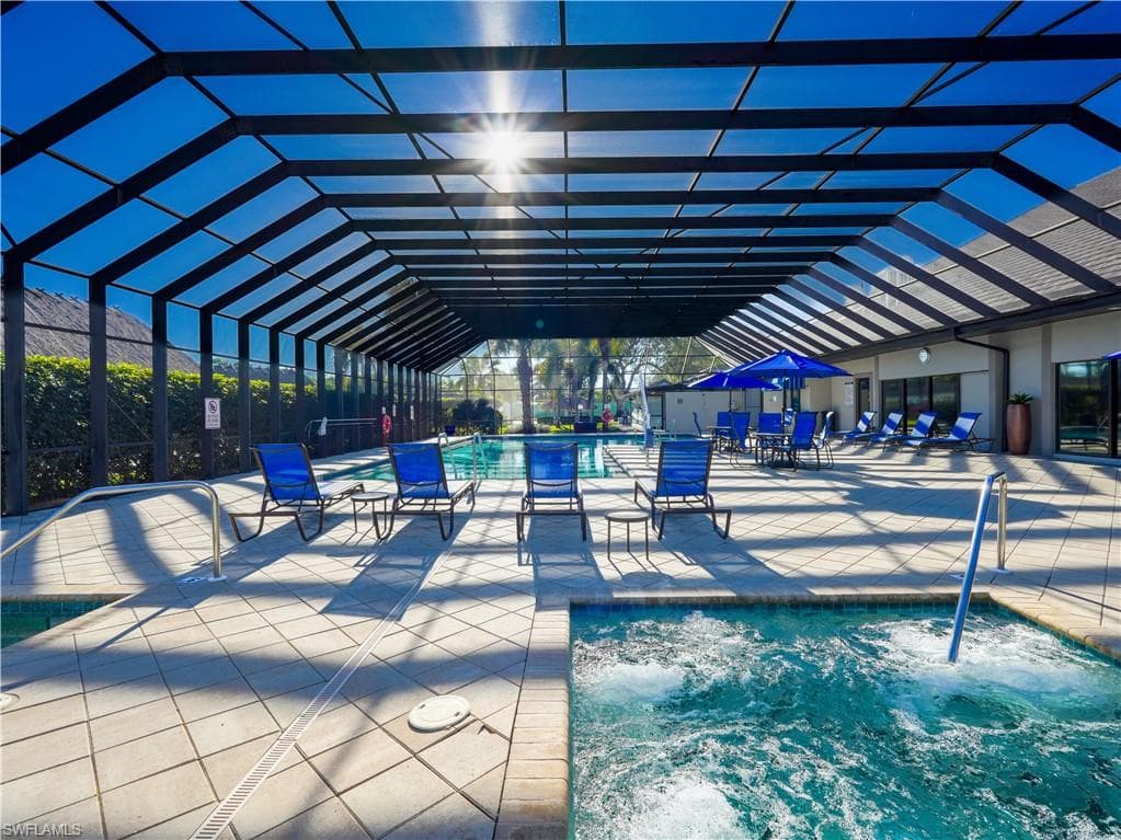 2048 Crystal Lake DR, NAPLES FL 34120-42