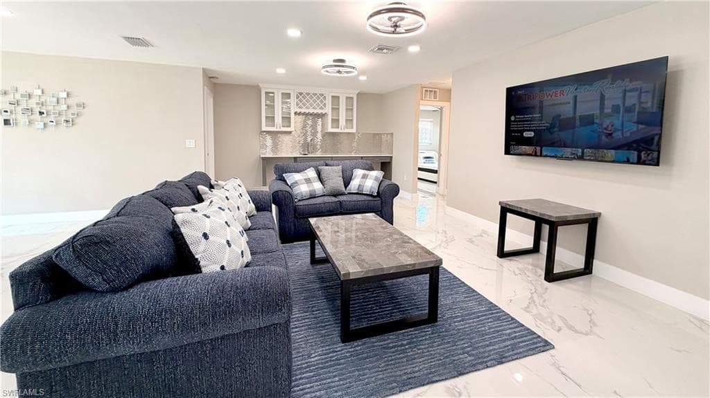 201 Randy LN, FORT MYERS BEACH FL 33931-13