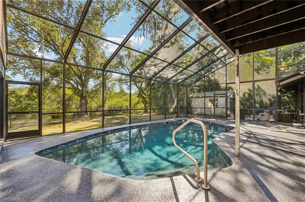 7280 Pelas CIR, NORTH FORT MYERS FL 33917-6