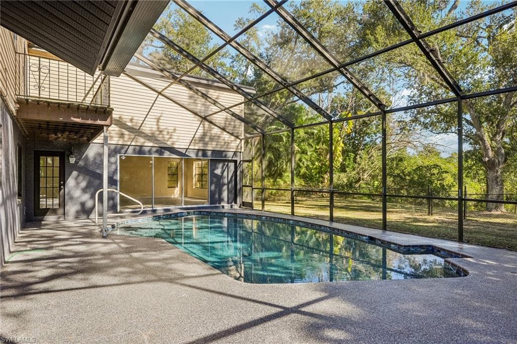 7280 Pelas CIR, NORTH FORT MYERS FL 33917-40