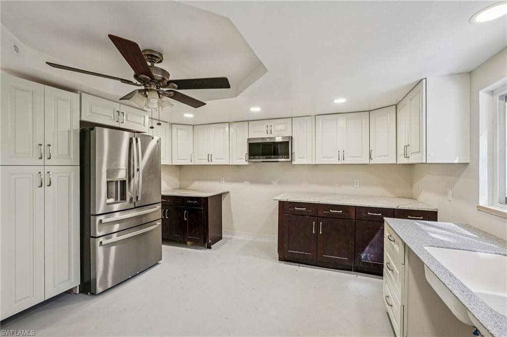 7280 Pelas CIR, NORTH FORT MYERS FL 33917-18