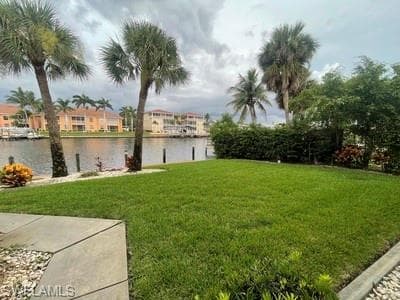 4525 Country Club BLVD # 112, CAPE CORAL FL 33904-22