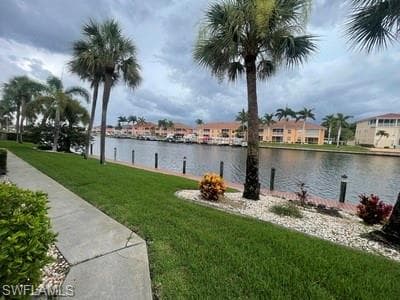 4525 Country Club BLVD # 112, CAPE CORAL FL 33904-23
