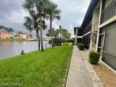 4525 Country Club BLVD # 112, CAPE CORAL FL 33904-30