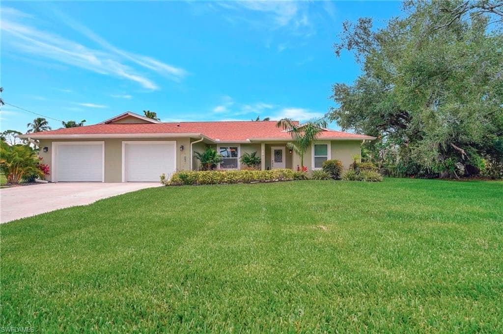 787 Overriver DR, NORTH FORT MYERS FL 33903-2