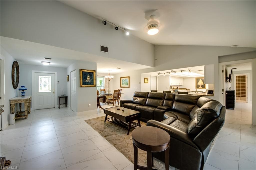787 Overriver DR, NORTH FORT MYERS FL 33903-31