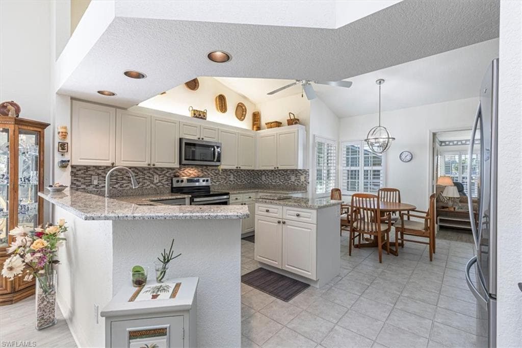 13060 Hamilton Harbour DR H11-6