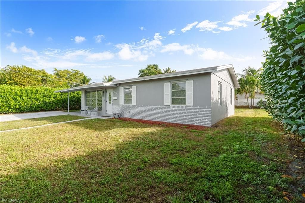 1475 7th ST, WEST PALM BEACH FL 33401-5