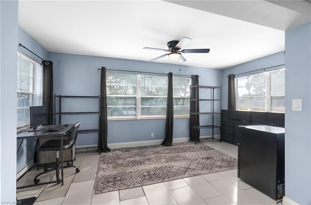 1475 7th ST, WEST PALM BEACH FL 33401-16