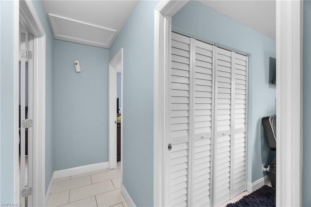 1475 7th ST, WEST PALM BEACH FL 33401-24