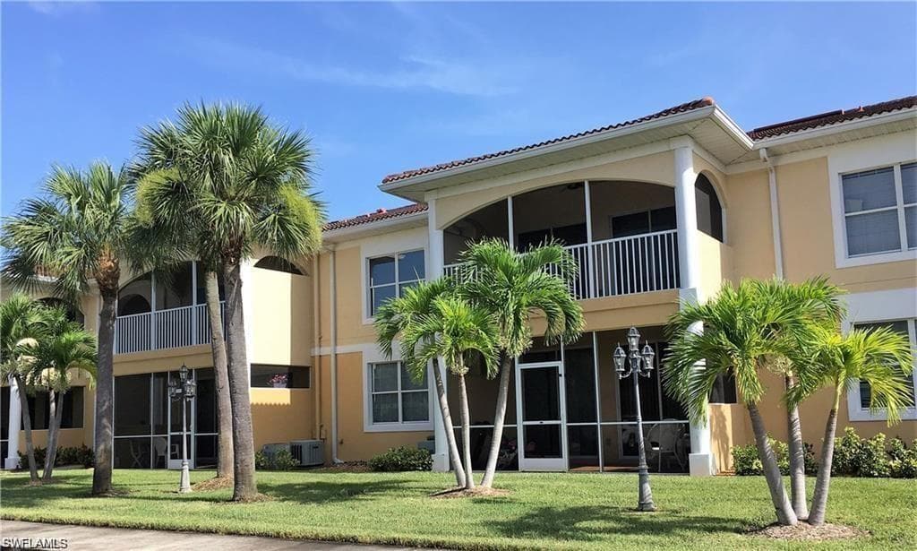 12505 McGregor BLVD # 208B, FORT MYERS FL 33919-1