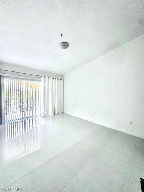 12505 McGregor BLVD # 208B, FORT MYERS FL 33919-5