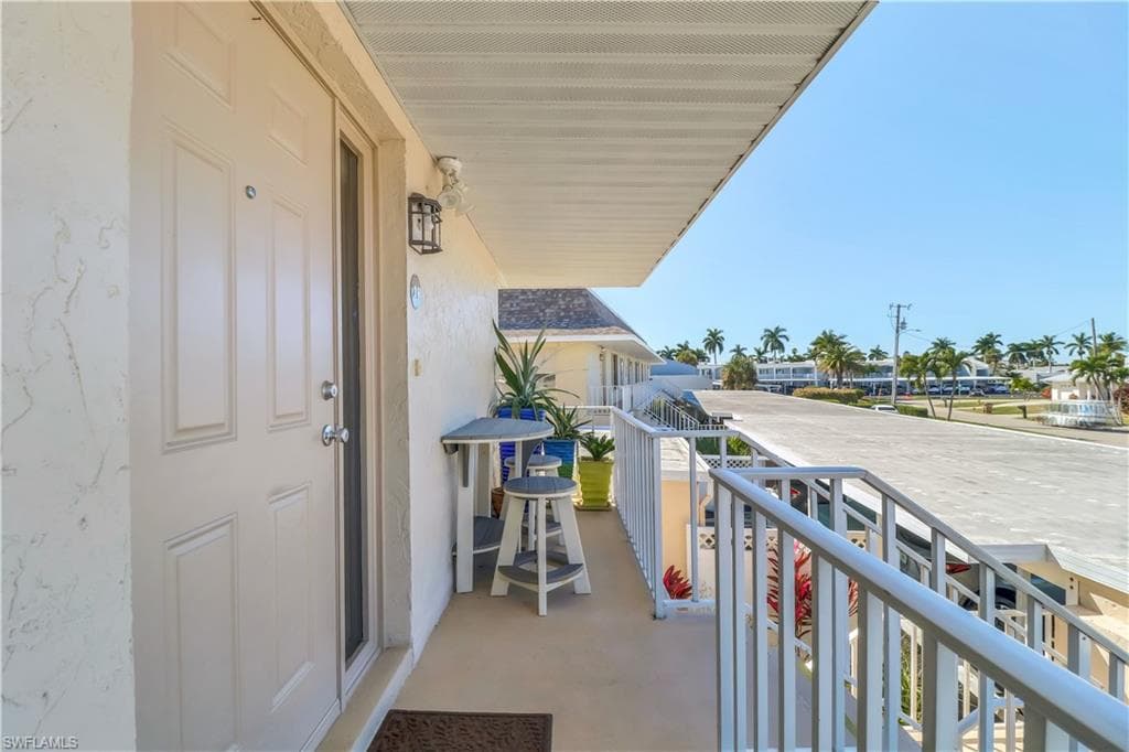 4229 SE 19th PL # 2F, CAPE CORAL FL 33904-2
