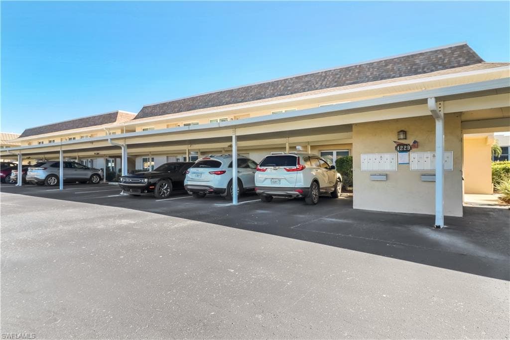 4229 SE 19th PL # 2F, CAPE CORAL FL 33904-30