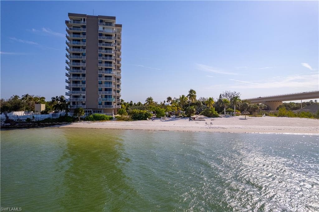 8701 Estero BLVD # 106, BONITA SPRINGS FL 33931-12