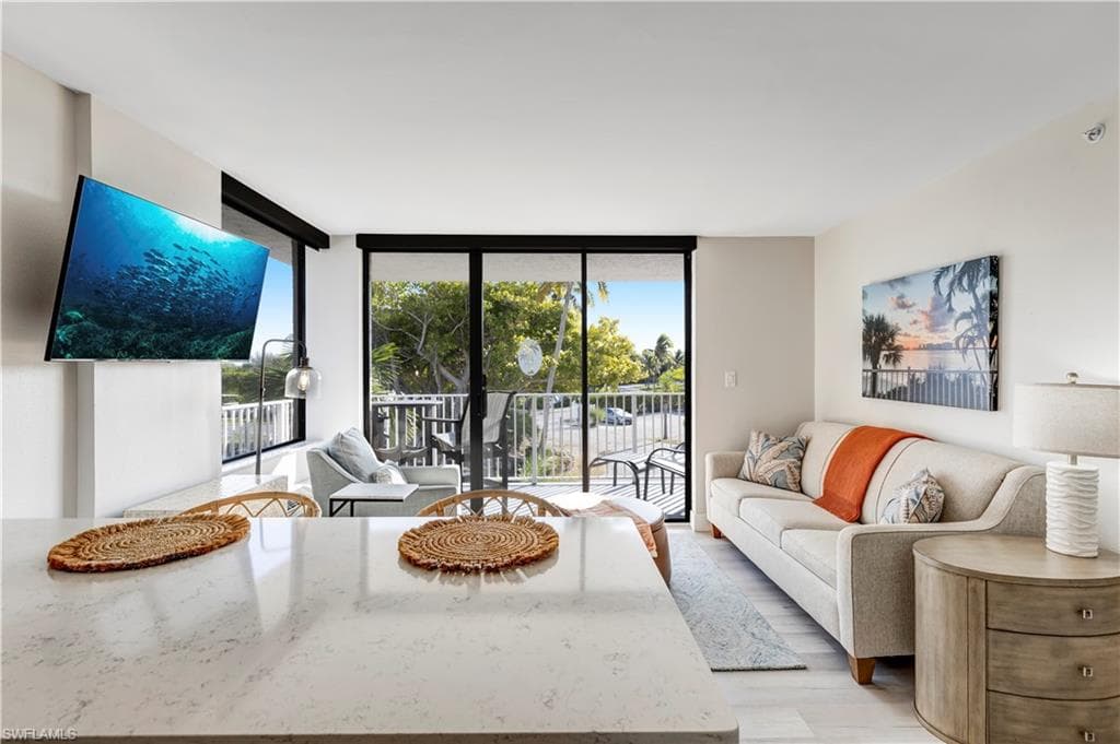 8701 Estero BLVD # 106, BONITA SPRINGS FL 33931-6