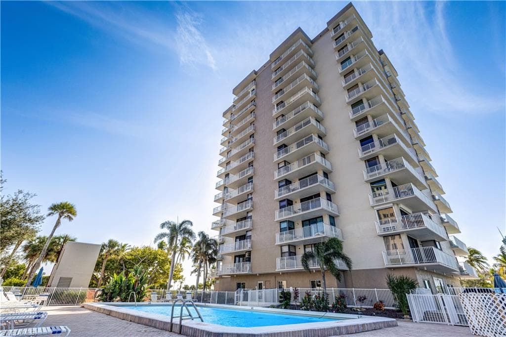 8701 Estero BLVD # 106, BONITA SPRINGS FL 33931-40