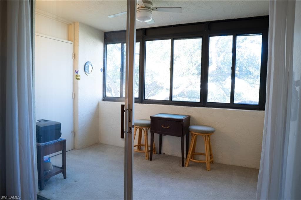 5959 Winkler RD # 307, FORT MYERS FL 33919-15