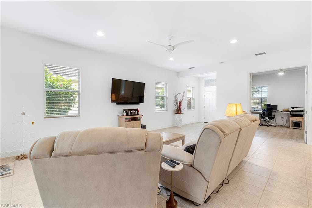 21322 Estero Palm WAY, ESTERO FL 33928-5