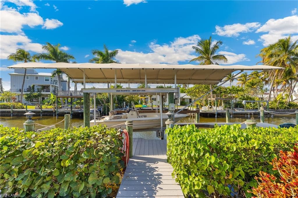 15090 Intracoastal CT, FORT MYERS FL 33908-8